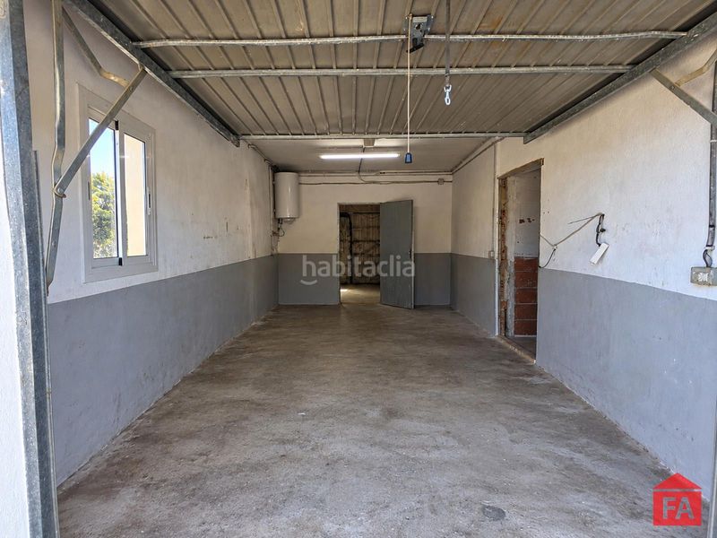 Foto f597eeb0-2458-4cc8-bb1c-0c1a61396951. Casa amb calefacció aparcament a Masllorenç