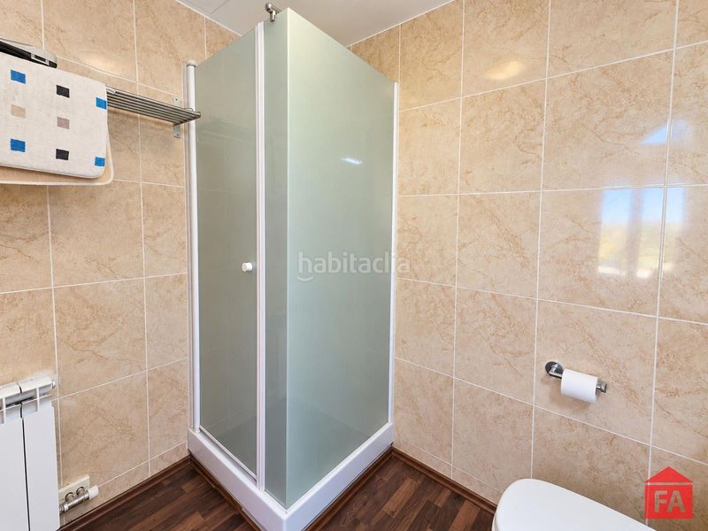 Foto b1eaee26-01ca-4e64-95b3-3444fe70301c. Casa adossada amb calefacció aparcament a Arboç (L´)