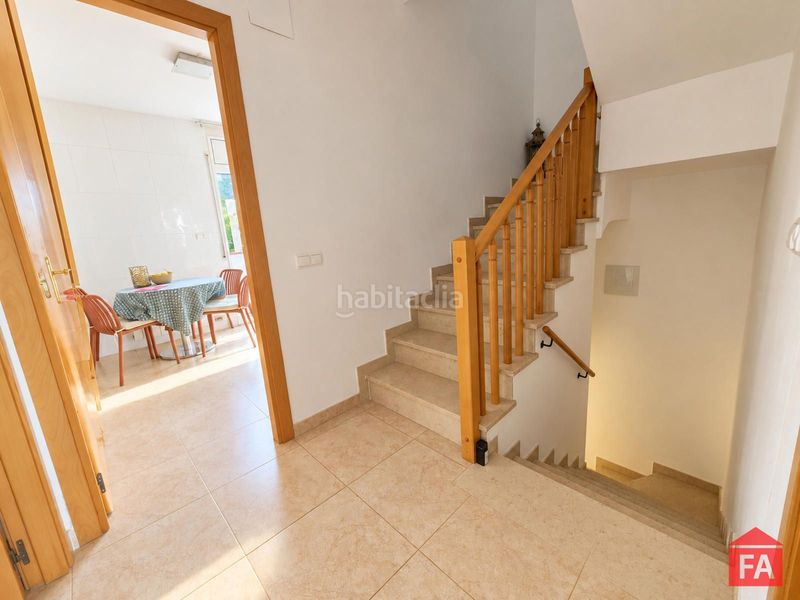 Foto e51a220a-c49f-492f-a8e3-3068add735d5. Casa adossada amb calefacció aparcament a Arboç (L´)