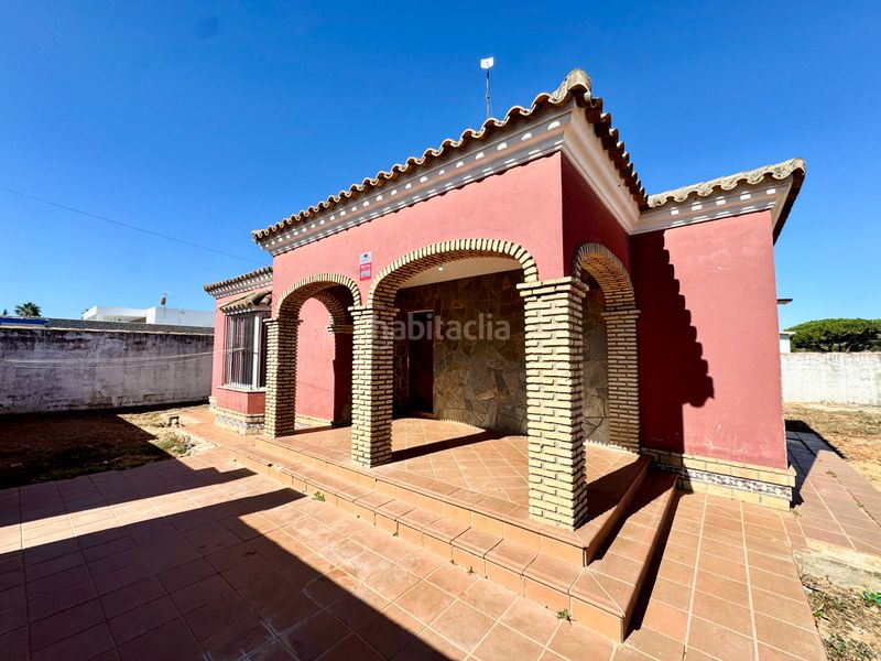 Foto 9a902a47-2436-4a8b-a3b7-59c8565390e4. Xalet amb xemeneia aparcament a Los Franceses - La Vega Chiclana de la Frontera