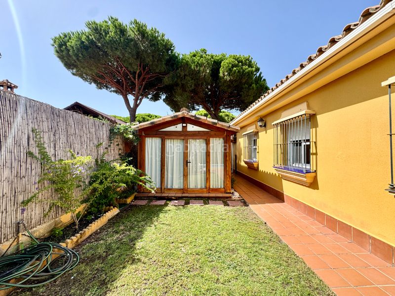 Foto b157692a-6bee-4f8f-a60f-45dab0a45937. Miete reihenhaus mit kamin heizung parking pool in Chiclana de la Frontera