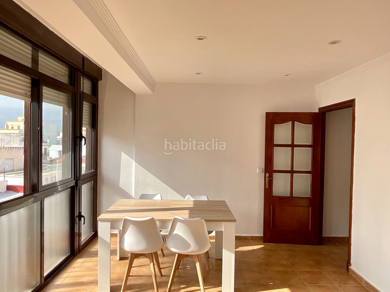Foto 3e0b98f2-e1ae-4a33-9bea-dad1b6fa74df. Rent flat in Centro Ciudad San Fernando