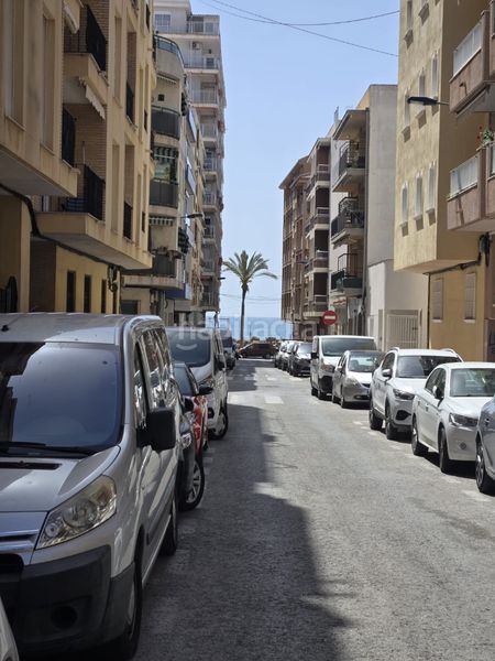 Foto 426ac868-476a-4fb4-9359-310c7c1c0bf0. Pis a calle de pedro lorca 102 piso de 3 dormitorios a dos calles de playa del cura – a Torrevieja