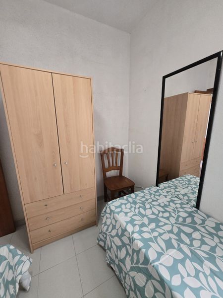 Foto bc7d8a35-23e3-41c6-90f7-06ac01ae66ea. Pis a calle de pedro lorca 102 piso de 3 dormitorios a dos calles de playa del cura – a Torrevieja