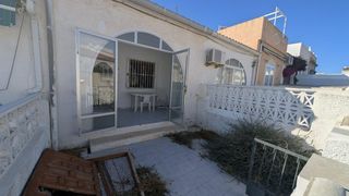 Casa a Avenida Adradas 174