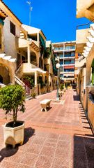 Apartment  Calle monteagudo 4. # apartamento de 2 dormitorios con 2 terrazas y garaje a 150 m d