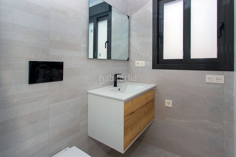 Foto 72137c23-9a00-4da5-991b-032ea56c8db1. Apartament a calle ramón gallud 173 apartamento nuevo a estrenar de 2 dormitorios y 2 terrazas a 100 m de playa del cura – a Torrevieja