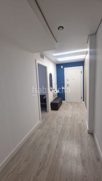 Foto 9791d0e2-3c21-4b22-9b17-3d19a8a446e6. Apartamento en avenida doctor gregorio marañón 64 # apartamento reformado con vistas al mar a 50 m de playa dEl Acequión – en Torrevieja