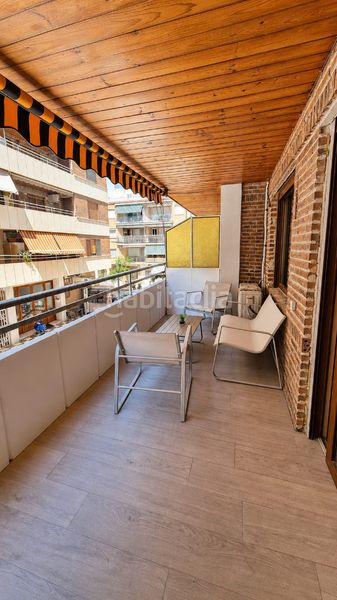 Foto d2196124-e215-4363-be88-7f4bbdd01243. Apartamento en avenida doctor gregorio marañón 64 # apartamento reformado con vistas al mar a 50 m de playa dEl Acequión – en Torrevieja