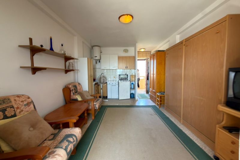 Foto 2085393a-1d8f-427d-b9f0-ca5f23cf7ee5. Estudi o con vistas al mar, piscina y parking a precio reducido – Torreblanca / la mata, a Torrevieja
