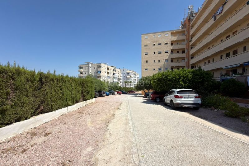 Foto 5427ae1a-6636-4029-ab13-50f46b92820b. Estudi o con vistas al mar, piscina y parking a precio reducido – Torreblanca / la mata, a Torrevieja