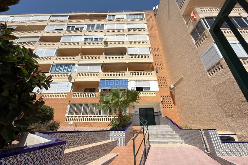 Foto 623d370f-afb7-4eba-9acf-f100009cf7c6. Estudi o con vistas al mar, piscina y parking a precio reducido – Torreblanca / la mata, a Torrevieja