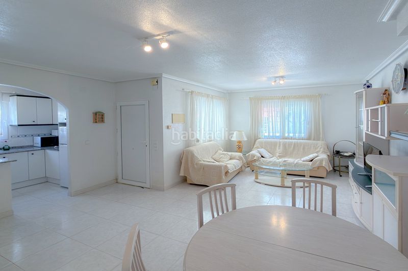 Foto 48fe6b2b-2e01-4328-a4c4-2f1481147298. Casa aparellada chalet pareado de 3 dormitorios con solárium, vistas al mar y piscina – la zenia, costa a Orihuela