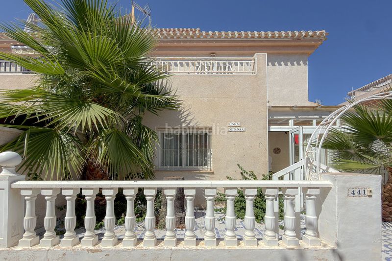 Foto b59c7129-d6f7-4613-8ea8-3ef97f447f8a. Casa aparellada chalet pareado de 3 dormitorios con solárium, vistas al mar y piscina – la zenia, costa a Orihuela