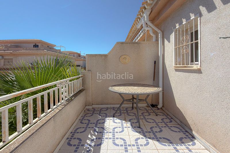 Foto f3b3123a-93a6-4eb8-b94c-fac55e0c65eb. Casa aparellada chalet pareado de 3 dormitorios con solárium, vistas al mar y piscina – la zenia, costa a Orihuela