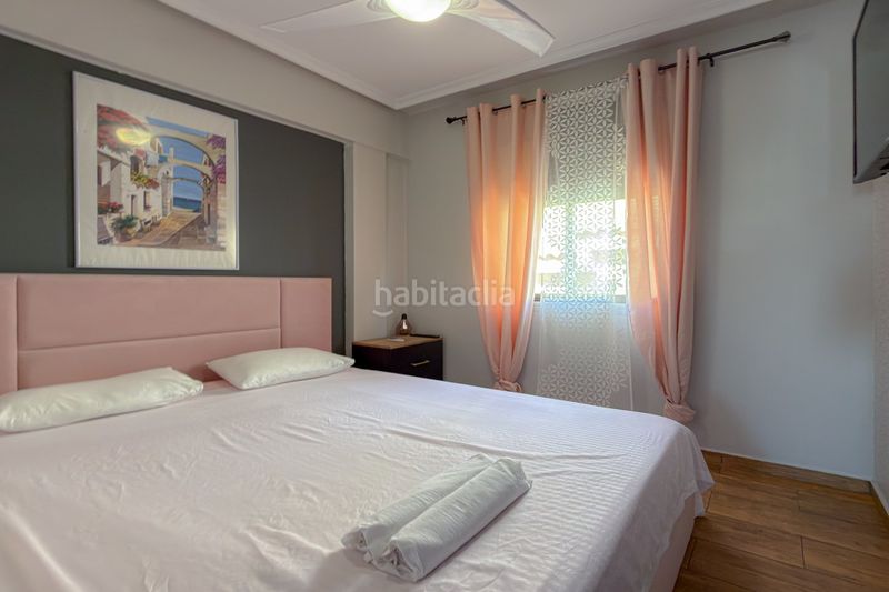 Foto aa92f6bb-e7c6-4e97-8b35-531018ab06ce. Àtic ático reformado con gran solárium, jacuzzi y vistas al mar – Aguas Nuevas a Torrevieja