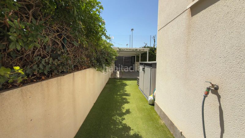 Foto fad7faa1-fb28-4266-b181-78e83d9c703c. Casa adossada amb aparcament piscina a Aguas Nuevas Torrevieja