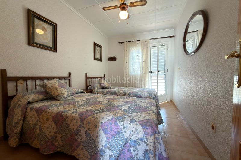 Foto 40ee5a8d-3015-4a30-bd52-f7926295a261. Casa adossada adosado de 3 dormitorios con 3 grandes terrazas a 300 m de Playa de los Náufragos – a Torrevieja