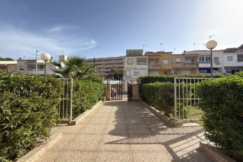 Foto b616200c-cd57-481d-ac16-25f16da7841c. Apartament o de 3 dormitorios con gran terraza, vistas al mar y piscina – Punta Prima a Torrevieja