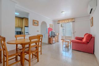 Appartement  Travesía maldonado 1. Apartamento de 2 dormitorios con terraza sur en el centro de tor