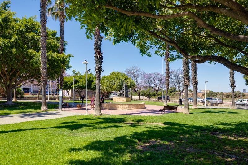 Foto 7fbdeadc-68e6-4412-9dca-1e4e5c8c4612. Apartament a Parque de las Naciones Torrevieja