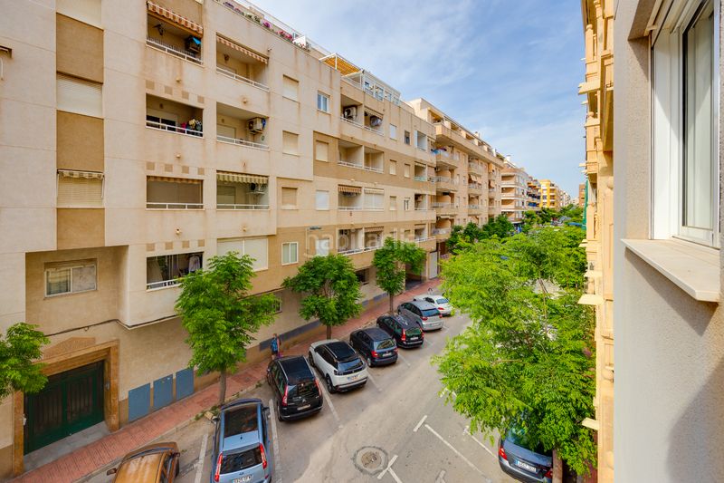 Foto 85912c93-e485-48a4-a350-ac96b2f887ad. Apartament a Parque de las Naciones Torrevieja
