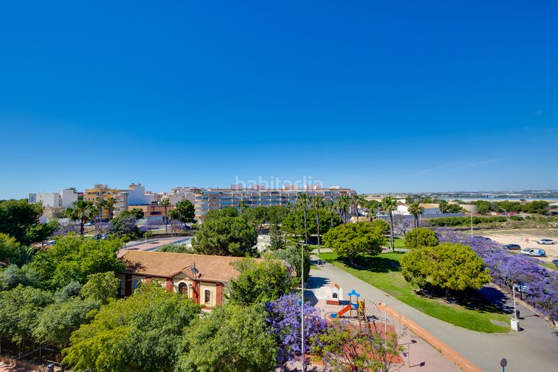 Foto c5f41a27-b7d8-4f55-9a05-f7f595242a64. Apartament a Parque de las Naciones Torrevieja