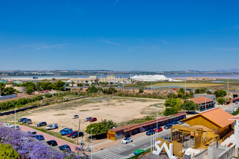 Foto cf50214a-f93c-4fe2-b142-4ca6d563751c. Apartament a Parque de las Naciones Torrevieja
