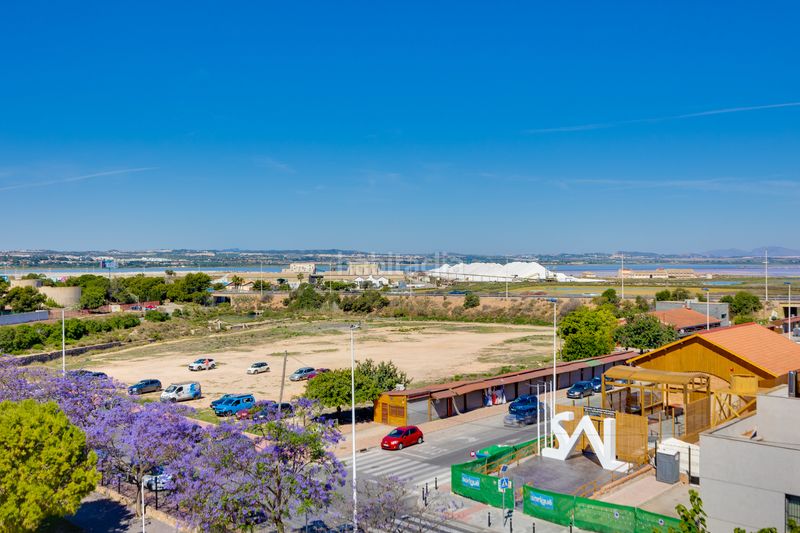 Foto fc2ecab6-7870-489c-b5eb-7eb967b195ae. Apartament a Parque de las Naciones Torrevieja