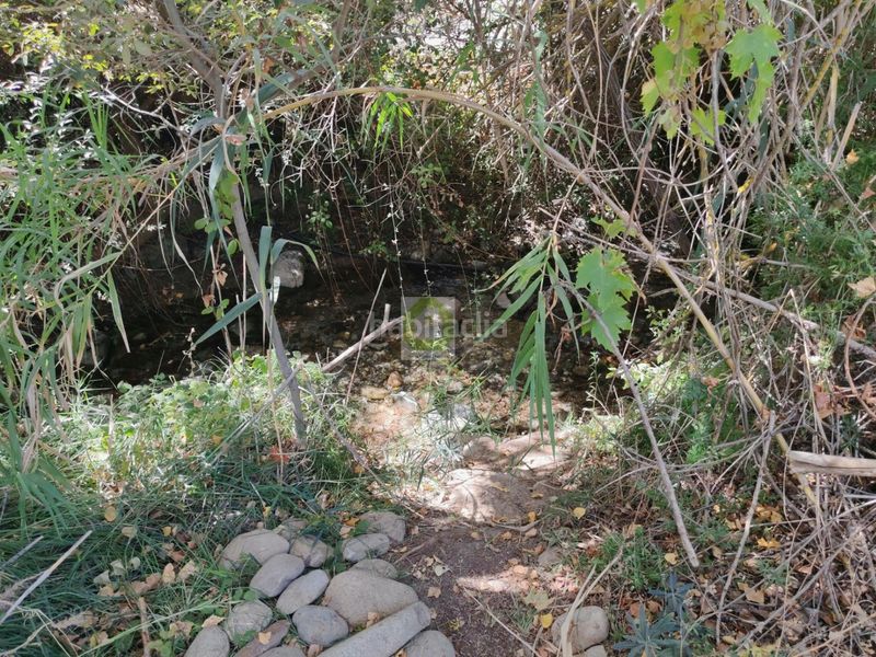 Foto 38dbd7d6-060a-40dd-ac55-1b86df555656. Terreny residencial a Dílar