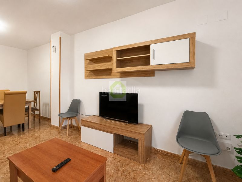 Foto b6c08515-dfe0-4bbf-a0c2-0e946649d8f0. Miete etagenwohnung mit parking in Aljomahima - Ermita Gabias (Las)