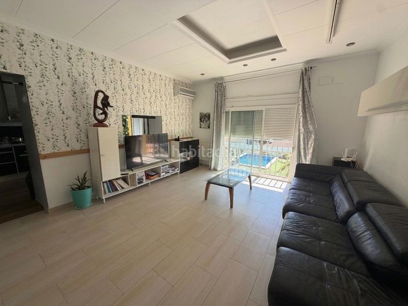Foto b28f214b-f9f7-421f-a9b8-fef998c48efe. Casa a schiera con parcheggio piscina in Can Lloses - Can Marcer Sant Pere de Ribes