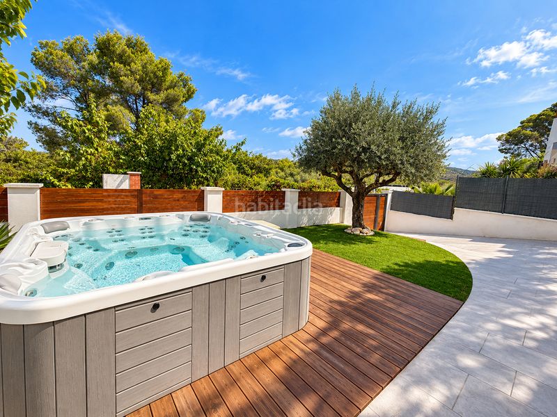 Foto b015ef71-d351-40ff-9db1-e830037e06b0. Chalet con camino riscaldamento parcheggio piscina in Sant Pere de Ribes