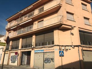 Edifici a Carrer esteve mogas 6. Edificio en venta en sant celoni