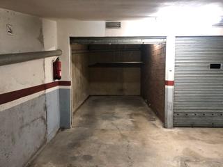 Car parking in Carrer montserrat 1