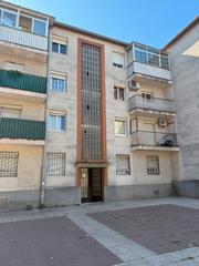 Pis  Plaça cardenal cisneros