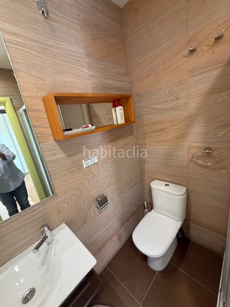 Foto 0d98f638-0234-4eb2-b843-504d7e552eeb. Casa adossada amb xemeneia calefacció a Breda