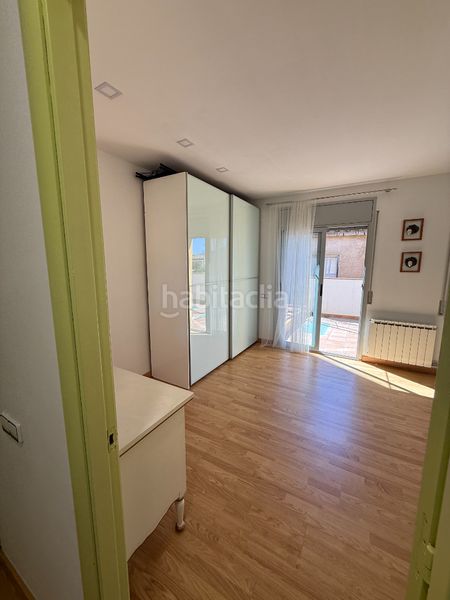 Foto 139f72da-9c8d-4ca8-8439-fb401755b0a6. Casa adossada amb xemeneia calefacció a Breda