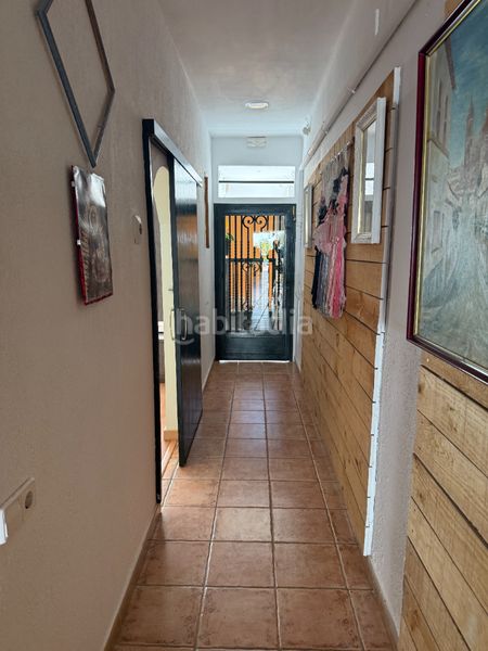 Foto b805d1e8-b426-4744-9b18-996d244400d0. Casa adossada amb xemeneia calefacció a Breda