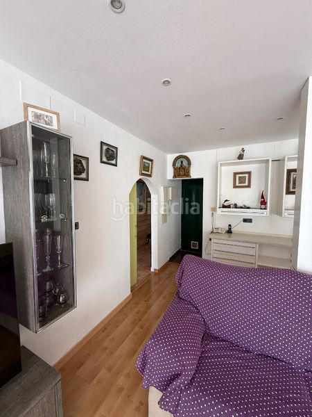 Foto d6080c81-ee57-406d-95b8-9549727b26cd. Casa adossada amb xemeneia calefacció a Breda