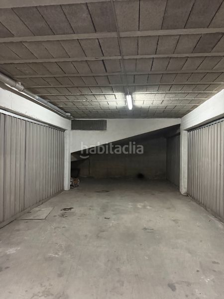 Foto 59e63d27-bd9c-4667-bbad-1400c86a08ef. Aparcament cotxe a Sant Celoni