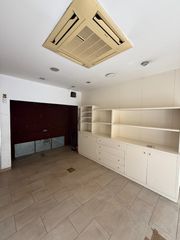 Locale commerciale in Carrer sant pere 5