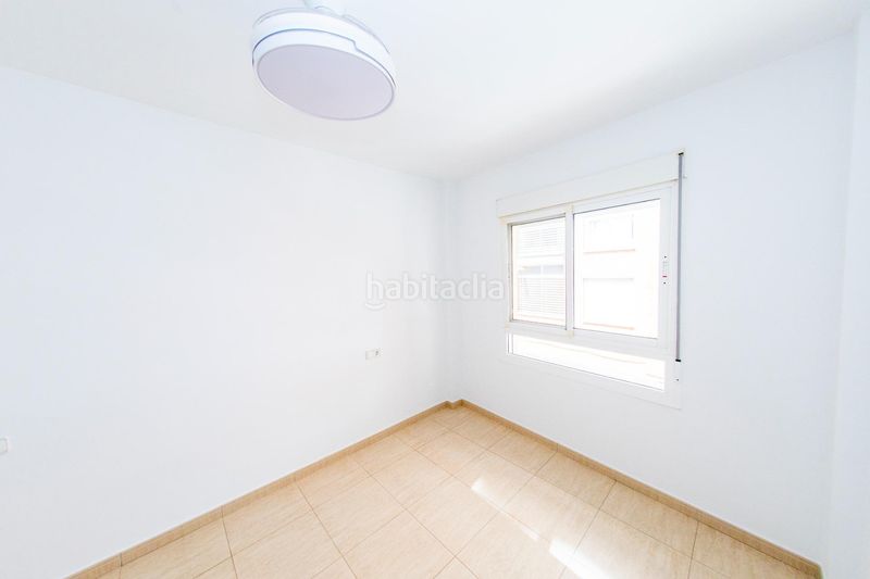 Foto 159f75cc-5420-4a56-93d1-c52ab792c980. Apartament amb calefacció aparcament a San José Lorca