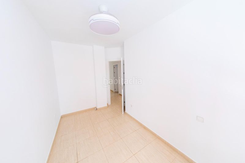 Foto 5550d593-3995-4e70-a172-13706ec4661f. Apartament amb calefacció aparcament a San José Lorca
