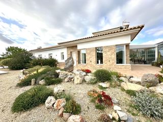 House en De la ermita 60. Un oasis de lujo, dise�o y privacidad total en puerto lumbreras!