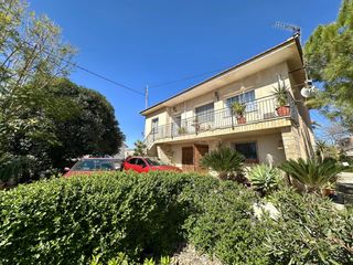 House  Camino carril de manzanares. Tu nuevo hogar en una de las mejores zonas de lorca!