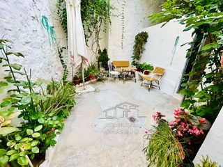 Casa in Úbeda. Venta de casa céntrica y buen estado