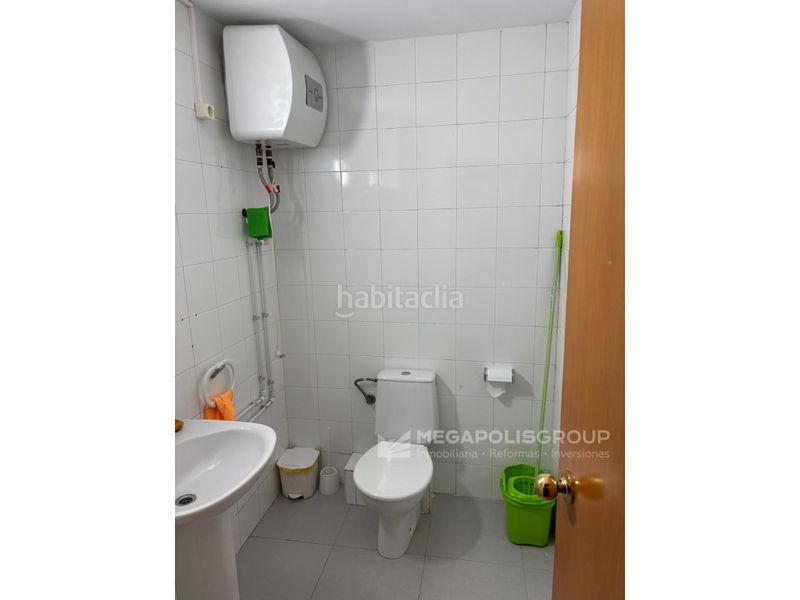 Foto 2db0a081-e2a3-4458-8698-d0484aa18df6. Local comercial a Cementiri Vell Terrassa