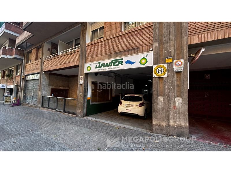 Foto c62362ce-3c7f-4cf6-922c-80090c010dbc. Local comercial a Sant Martí de Provençals Barcelona