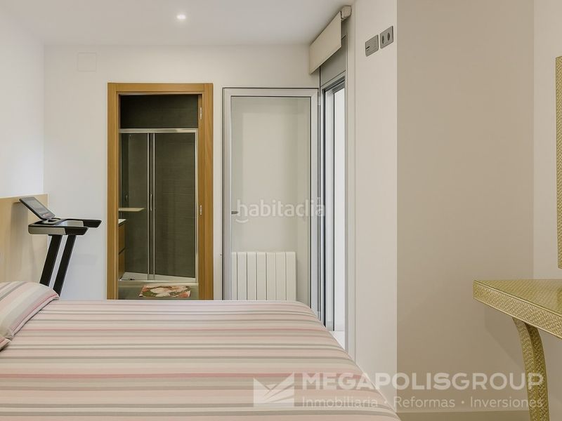Foto d6fa5fb4-ce1e-46bd-a0f1-fd1c2d5ef663. Planta baixa amb calefacció a Vallcarca - Penitents Barcelona